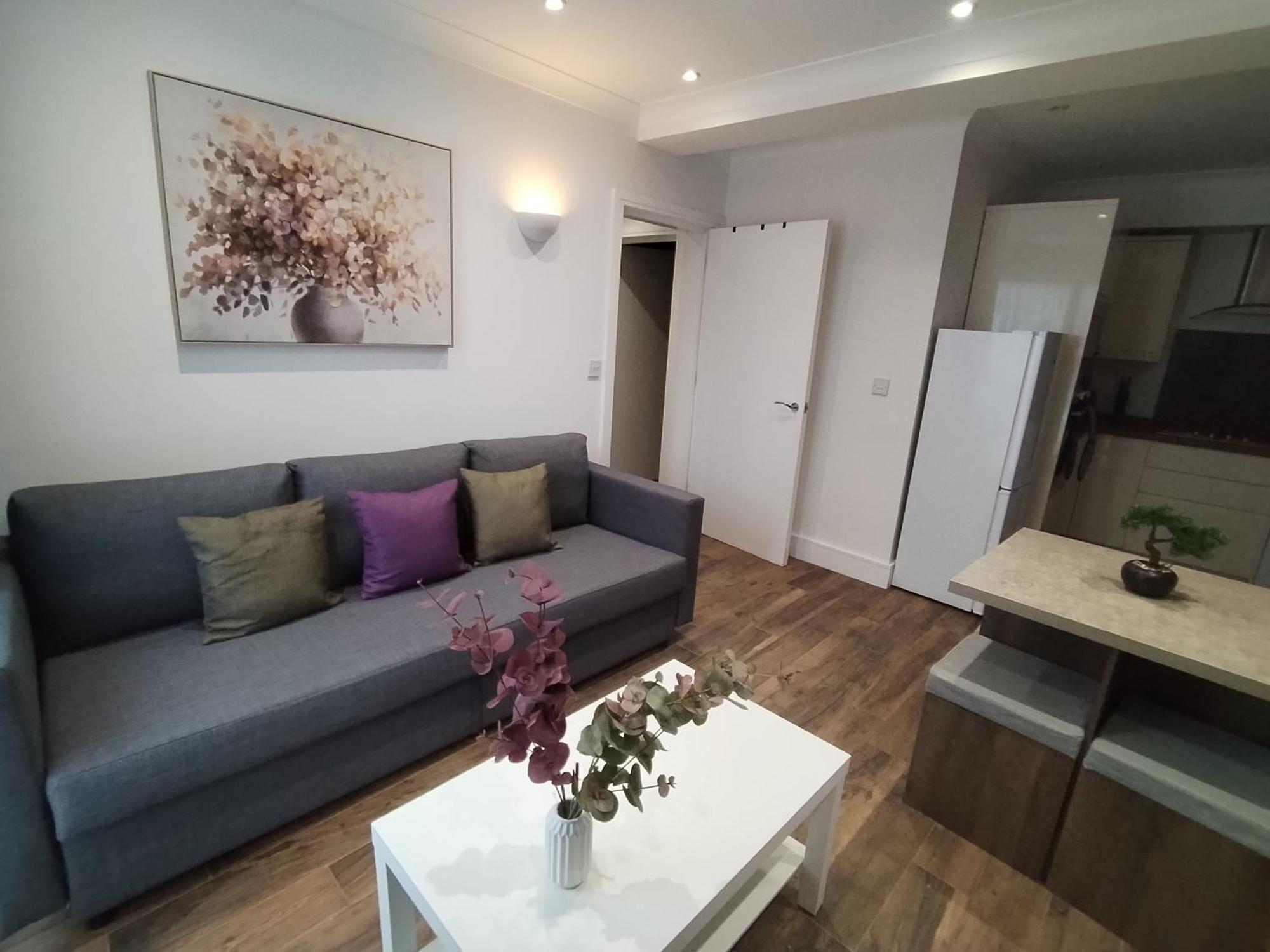 Luxury Near Centre, Near Train Station, E1 Londra